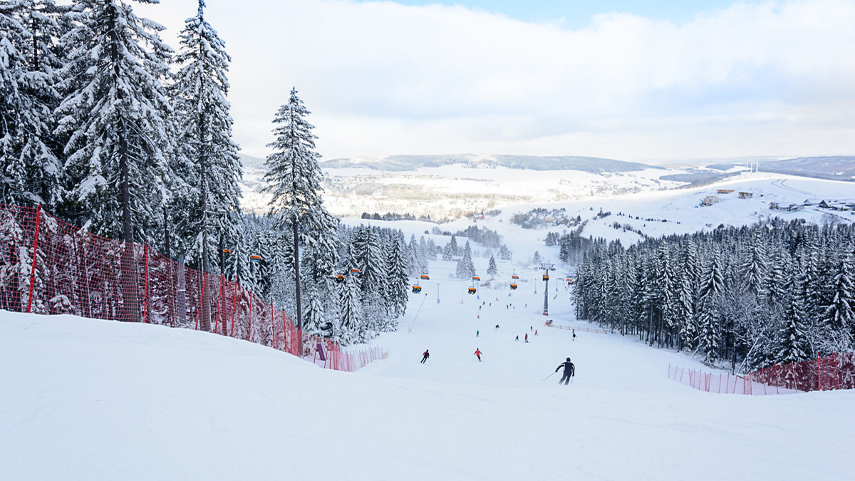 Mit 18km Pistenlänge ist das Skiareal Klinovec das größte Skigebiet im Erzgebirge